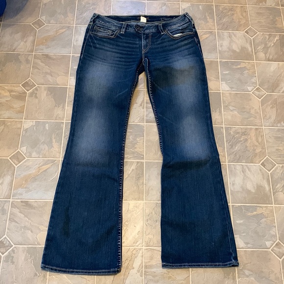 Silver Tuesday jeans